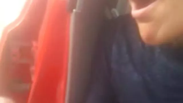 Одлично :  Шеј Фокс турка метла во устата на Рајли Рид Секси жешка порно 