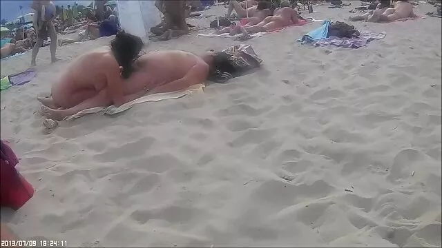 КВАЛИТЕТ НА ХД :   Возрасни ххх видео 